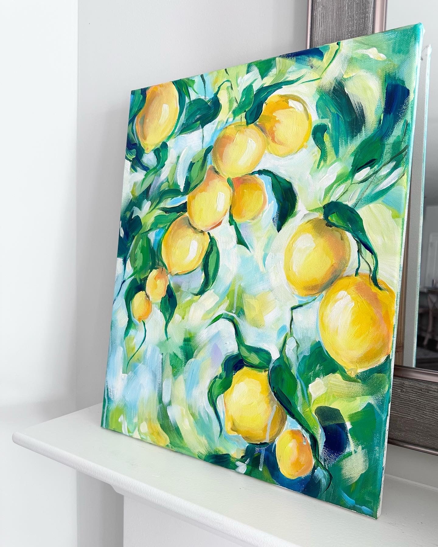 SUNDAY LEMONS